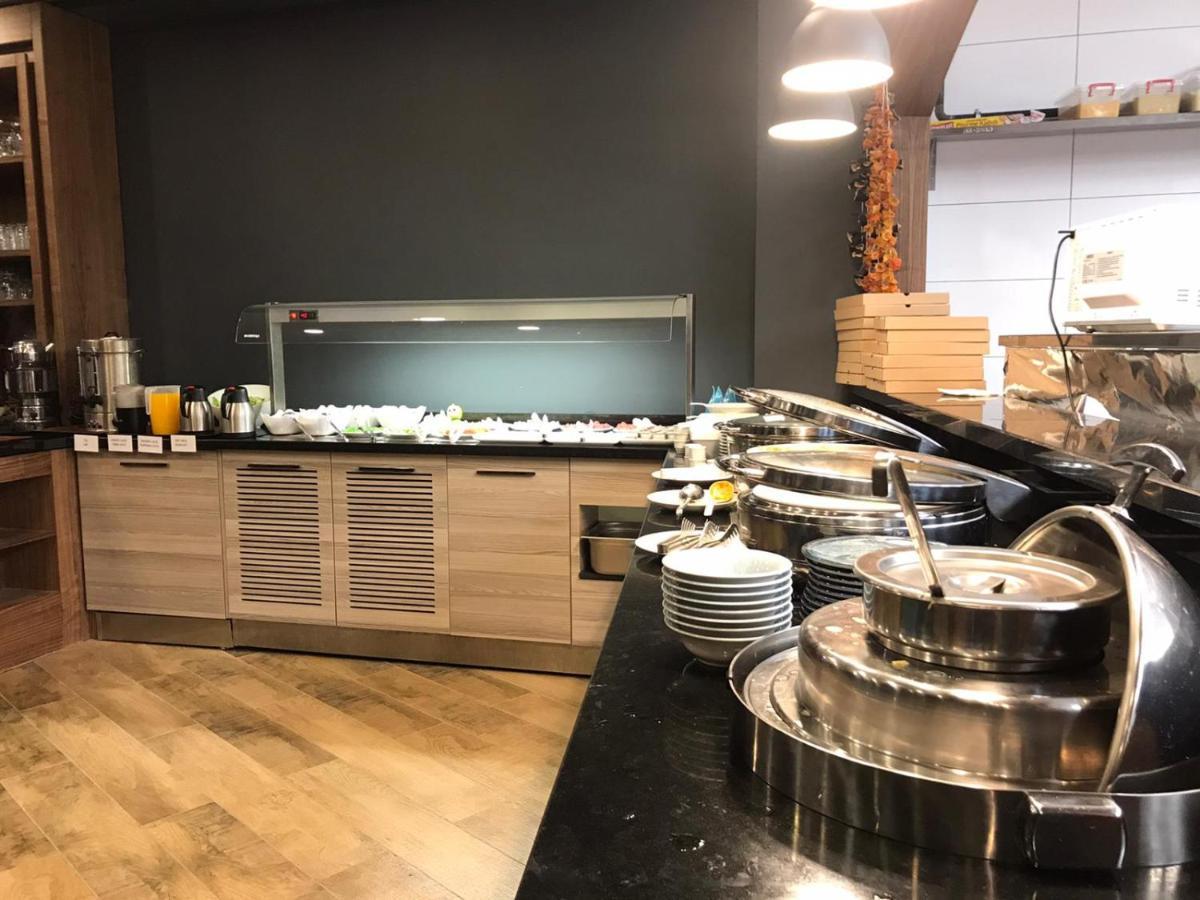 Hotel Boursier 2 & Spa — Photos 1